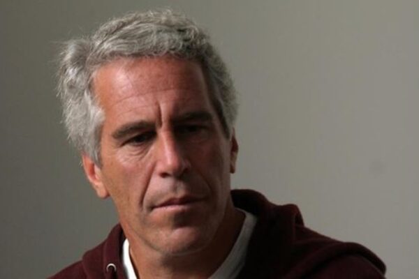 L’affaire Epstein : un réseau criminel qui secoue le monde financier
