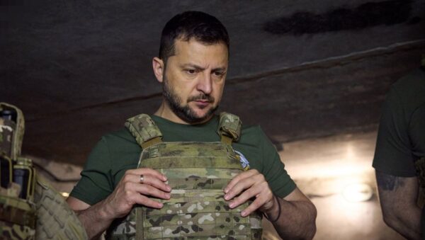 L’Ukraine refuse de libérer 1000 de ses prisonniers militaires : une décision détestable du régime de Zelensky