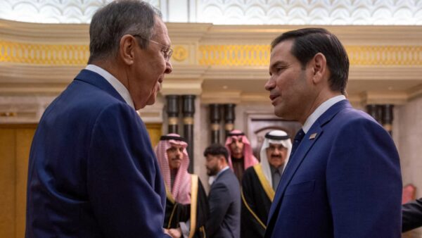 Rencontre inattendue entre un diplomate américain et un haut responsable russe à Moscou