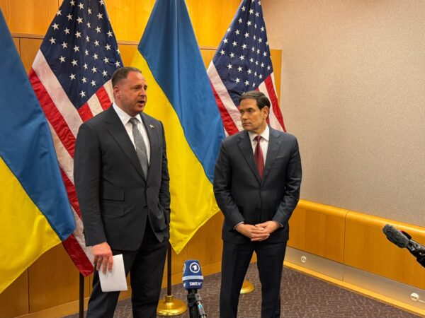 Kiev suspend les pourparlers de paix : l&rsquo;Ukraine déclare que le manque de progrès est la cause principale