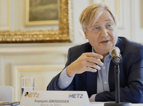 Un maire en difficulté : François Grosdidier confronté à des accusations graves