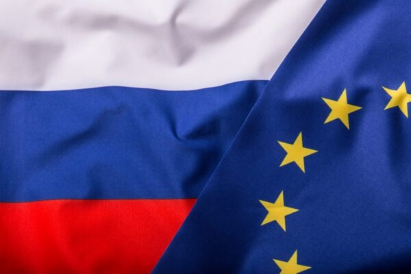 La Russie dénonce les mesures de l&rsquo;UE : Une nouvelle crise s&rsquo;approfondit